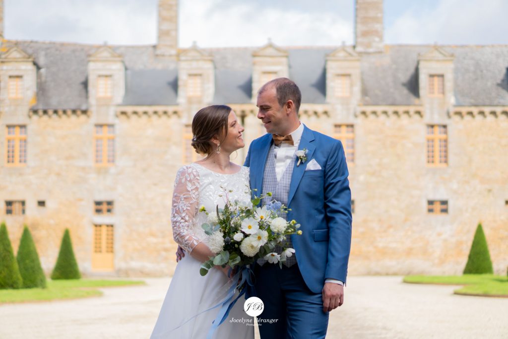 Mariage de Charlène & Adrien au Château du Rocher Portail, en Bretagne