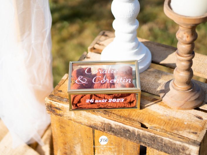Mariage de Coralie et Corentin au Domaine de La Roulière à Chanzeaux