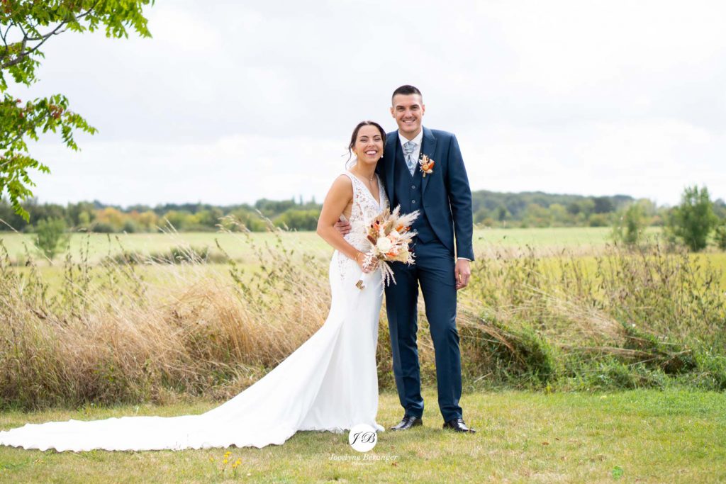 Mariage de Coralie et Corentin au Domaine de La Roulière à Chanzeaux